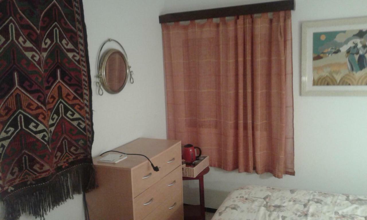 Habitacion Doble En Casa Particular 卡达克斯 外观 照片